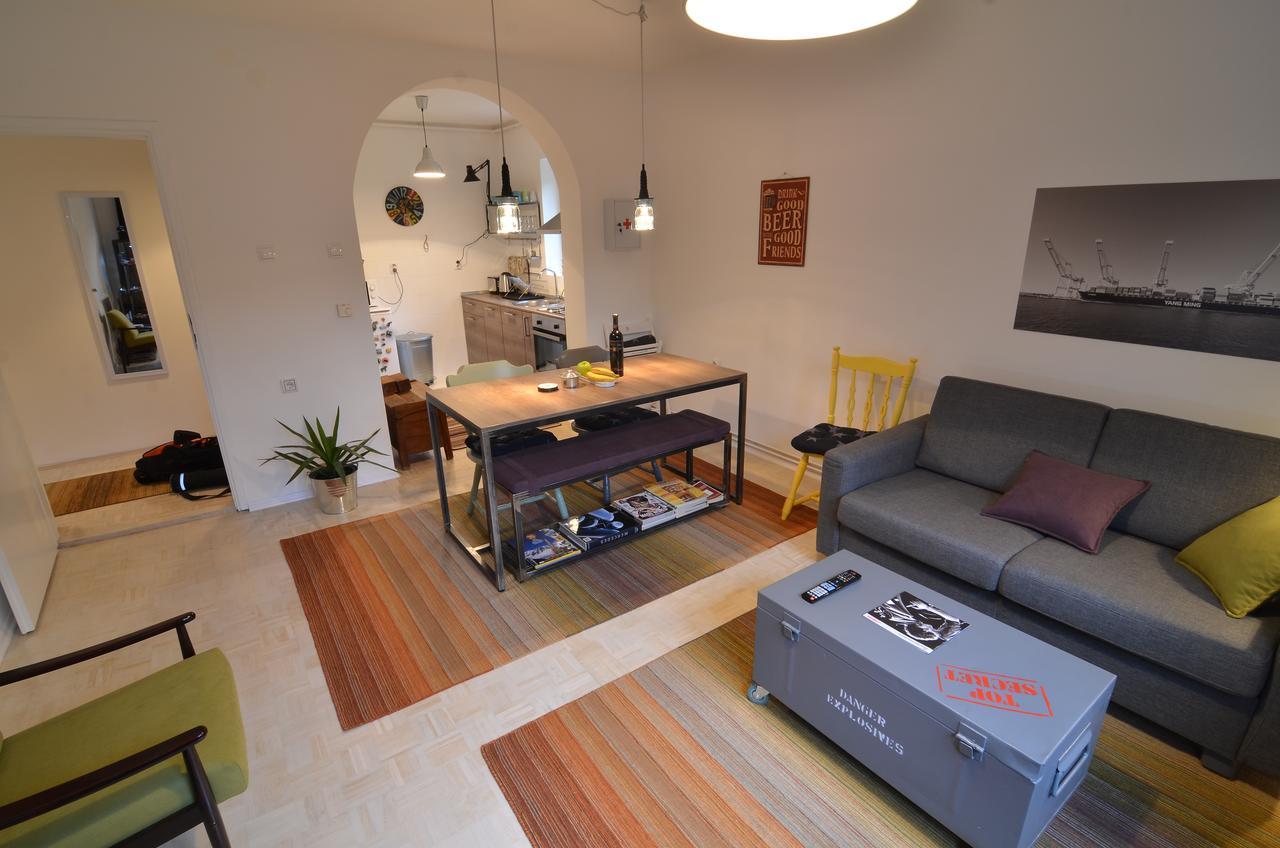Appartamento Embassy Of Industry + Free Parking SJJ Esterno foto